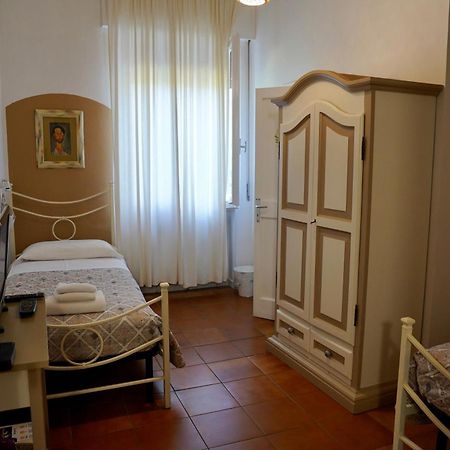 B&B Il Piccolo Paradiso Montenero  Экстерьер фото