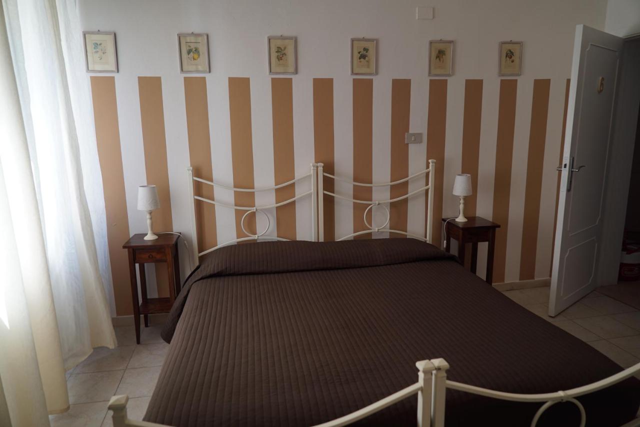 B&B Il Piccolo Paradiso Montenero  Экстерьер фото