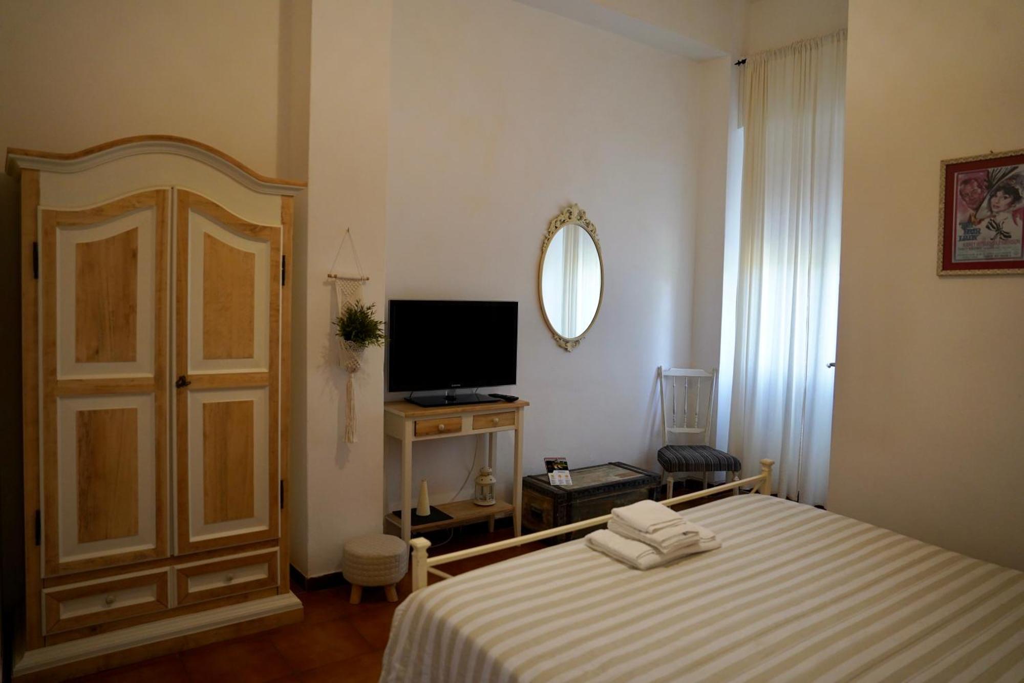B&B Il Piccolo Paradiso Montenero  Экстерьер фото